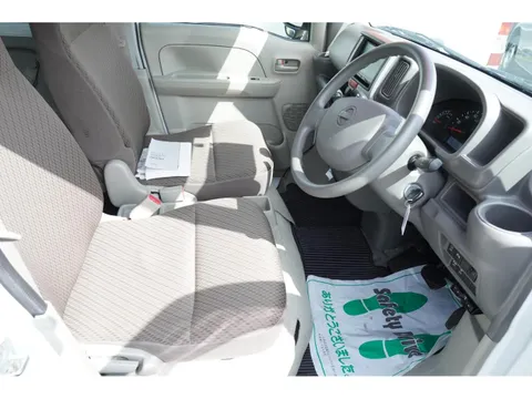 Nissan Clipper