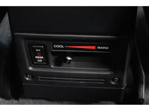 Toyota Land Cruiser 70