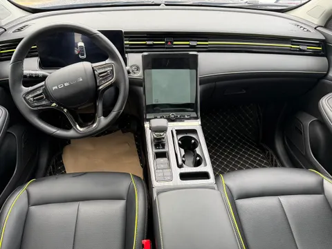 Roewe RX5