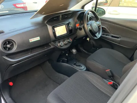 Toyota Yaris (Vitz)