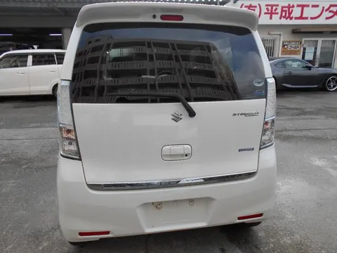 Suzuki Wagon R Stingray