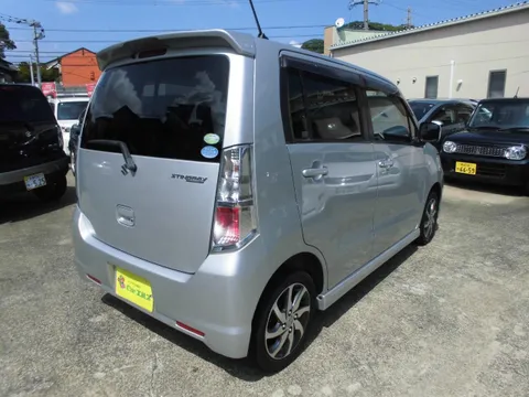 Suzuki Wagon R Stingray