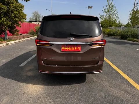 Buick GL8