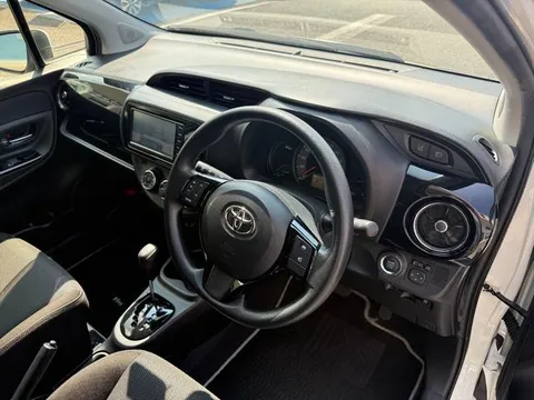 Toyota Yaris (Vitz)