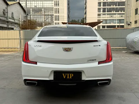 Cadillac XTS