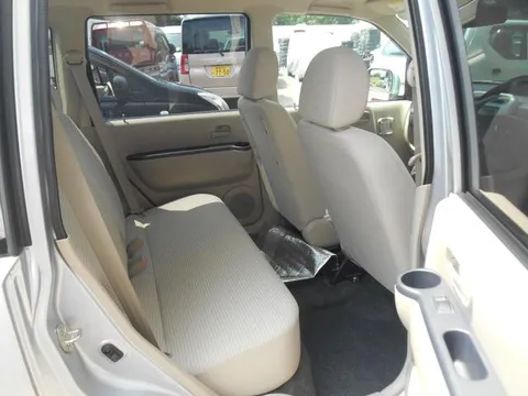 Nissan Otti