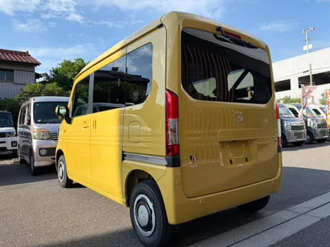 Honda N-VAN