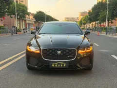 Jaguar XFL