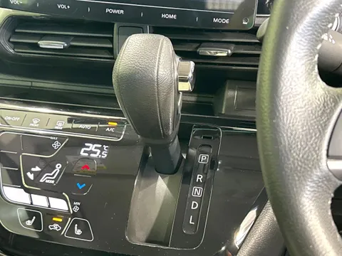 Mitsubishi eK X