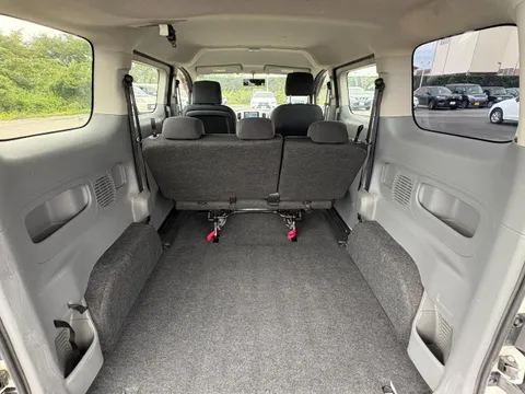 Nissan Vanette