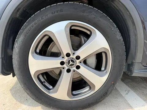 Mercedes-Benz Mercedes-Benz GLC