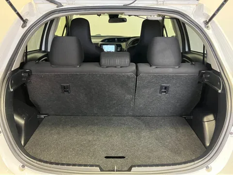 Toyota Yaris (Vitz)