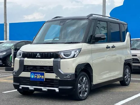 Mitsubishi Delica Mini