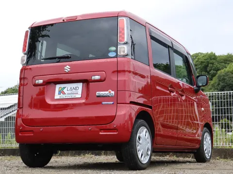 Suzuki Spacia