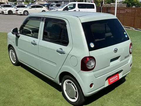 Daihatsu Mira Tocot