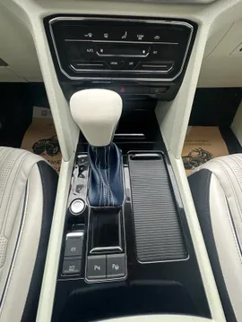Volkswagen Viloran