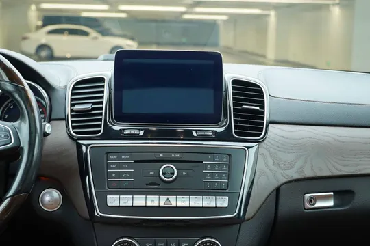 Mercedes-Benz Mercedes-Benz GLS