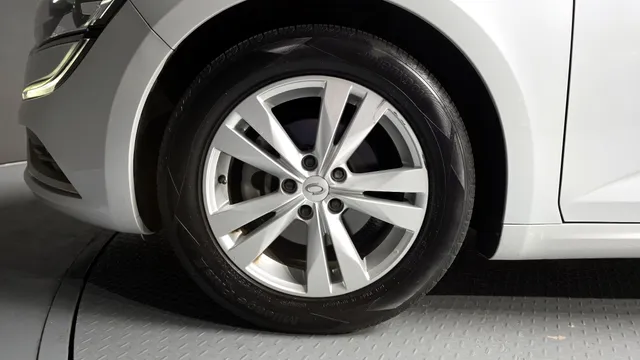 Renault Talisman (SM6)