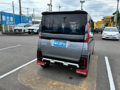 Mitsubishi Delica Mini