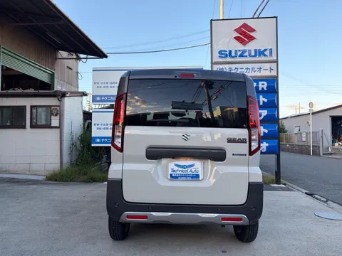 Suzuki Spacia Gear