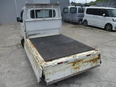 Mazda Scrum Truck