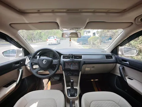 Skoda Rapid