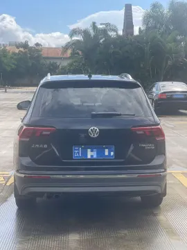 Volkswagen Tiguan L