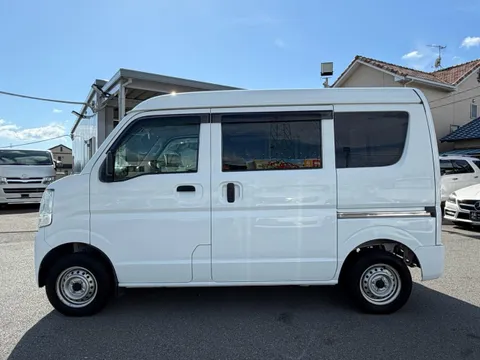 Nissan Clipper