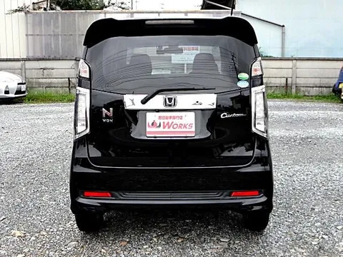 Honda N-WGN Custom