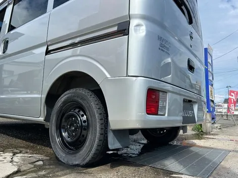 Nissan Clipper