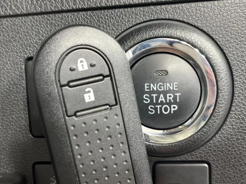 Daihatsu Mira Tocot