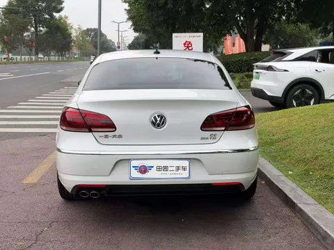 Volkswagen CC