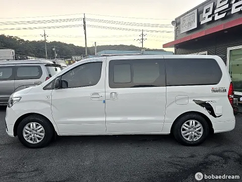 Hyundai Grand Starex