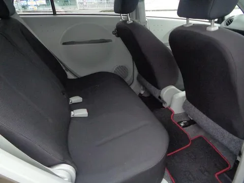 Mitsubishi I