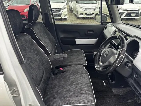 Mazda Flair Crossover