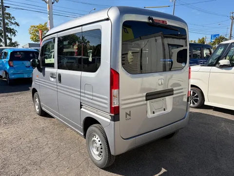Honda N-VAN