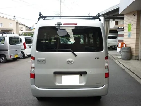 Toyota TownAce Van