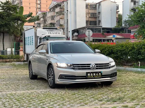 Volkswagen Phideon
