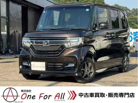 Honda N-BOX Custom