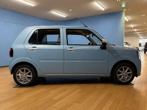 Daihatsu Mira Tocot