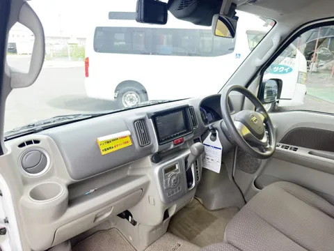 Nissan Clipper Rio