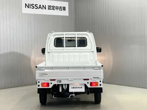 Nissan Clipper Truck