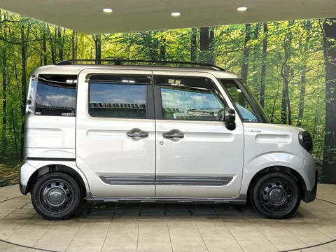 Suzuki Spacia Gear