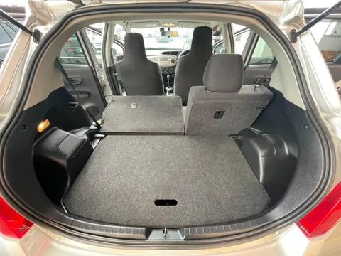 Toyota Yaris (Vitz)