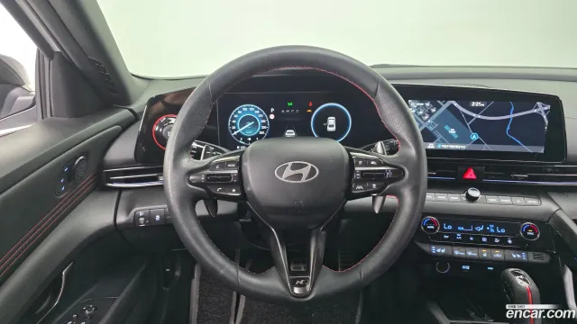 Hyundai Elantra (Avante)