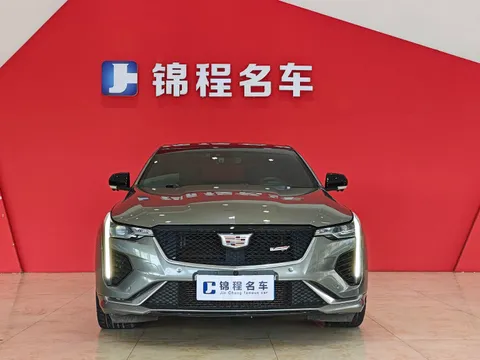 Cadillac CT4
