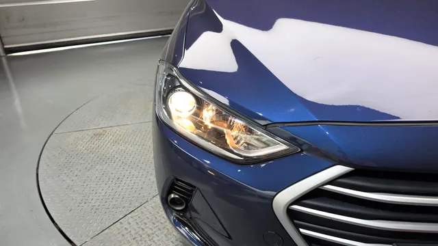 Hyundai Elantra (Avante)