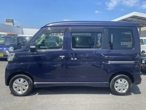 Daihatsu Atrai Wagon