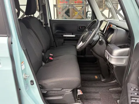 Suzuki Spacia Gear