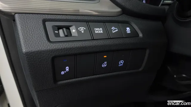 Hyundai Grand Santa Fe (Maxcruz)